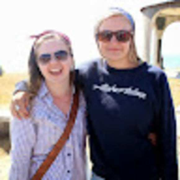 Meet your Posher, Ena - Picture 1 of 1